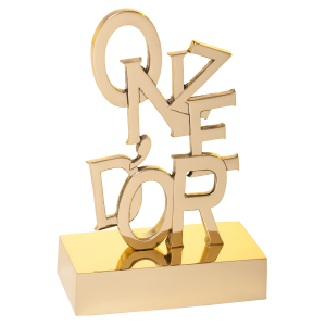 Trophées personnalisés en bronze florentin massif. Hauteur totale : 230 mm. Trophée remis par le Magazine "ONZE D'OR" à Lionel MESSI, Antoine Griezmann...